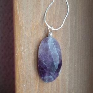 Purple stone pendant necklace